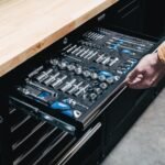 BUNKER Modulare Eck Werkstatteinrichtung Werkbank mit Edelstahl-Arbeitsplatte – 18-teilig – D31641 – Bild 5